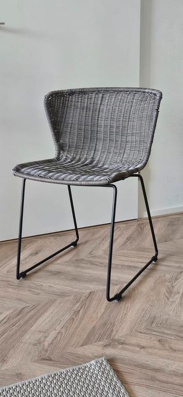 Terras en- of binnen stoelen bruin zwart 