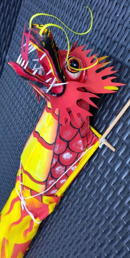 Vlieger Chinese draak rood geel, Sport en Fitness, Vliegeren, Nieuw, Vlieger, Eenlijns, Ophalen of Verzenden