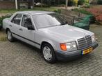 Onverwoestbare belastingvrije mercedes benz Origineel175.000, 1983 cc, Achterwielaandrijving, Leder en Stof, 24 km/l