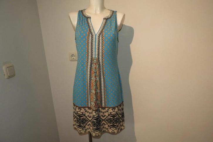 Hale bob stretch jurk ibiza styl apart soort barok print M, Kleding | Dames, Jurken, Zo goed als nieuw, Maat 38/40 (M), Blauw