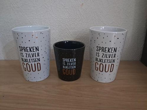 3 bekers "spreken is zilver bijkletsen goud", Huis en Inrichting, Keuken | Servies, Zo goed als nieuw, Kop(pen) en/of Schotel(s)