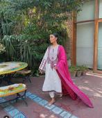 Indian bollywood salwar kameez lawn ros, Ophalen of Verzenden, Zo goed als nieuw, Overige typen