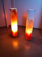 2 glazen lampen oranje, wit retro, prijs per stuk €30, Huis en Inrichting, Lampen | Vloerlampen, Ophalen, Gebruikt, Minder dan 100 cm
