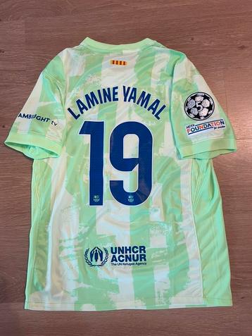 Lamine Yamal Barcelona 24/25 green shirt beschikbaar voor biedingen