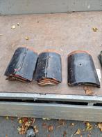 Oude nokvorsten, Doe-het-zelf en Verbouw, Dakpannen en Dakbedekking, Gebruikt, Steen of Klei, Zwart, Ophalen of Verzenden