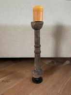 Mooie oude kaarsenkandelaar, van oude vijzel H. 52cm, Huis en Inrichting, Ophalen of Verzenden, Zo goed als nieuw, Kandelaar, Hout