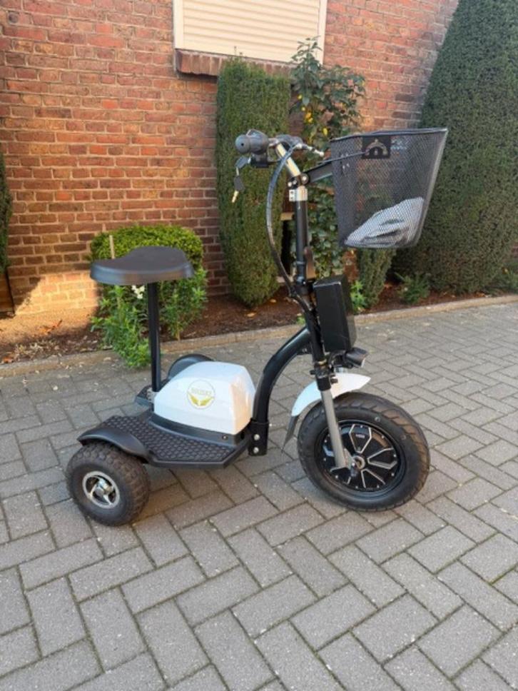 Briski Step (Elektrische Scootmobiel) - Lithium-Ion Accu, Diversen, Brommobielen en Scootmobielen, Zo goed als nieuw, Overige merken