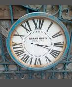 Vintage Wandklok - Grand Hotel Stijl, Ophalen of Verzenden, Zo goed als nieuw, Analoog, Wandklok