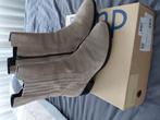 Te Koop: DUREA Laarsjes,  mt 8 (42)  K-Breedte ., Durea, Beige, Lage of Enkellaarzen, Ophalen of Verzenden