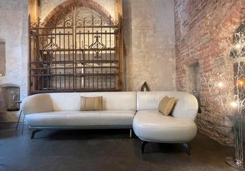 Leolux Flint hoekbank als NIEUW beschikbaar voor biedingen