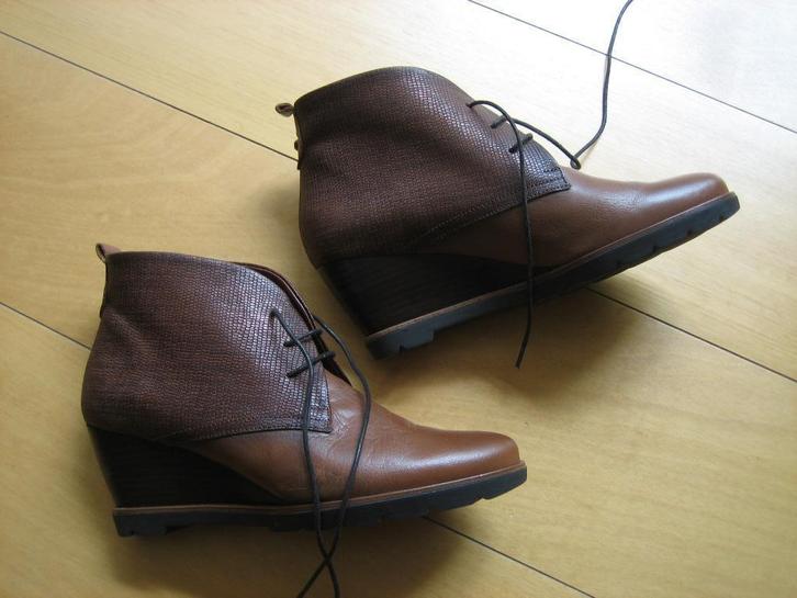 Zeer mooie bruin leren enkelschoenen HISPANITAS 39 snazzeys, Kleding | Dames, Schoenen, Nieuw, Lage of Enkellaarzen, Bruin, Verzenden