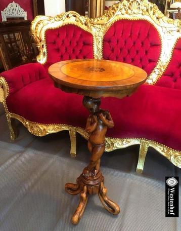 Tafel antiek hout bijzettafel houtsnijwerk met engel beeld beschikbaar voor biedingen
