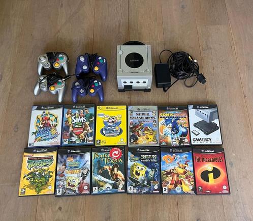 Gamecube + controllers en spellen, Spelcomputers en Games, Spelcomputers | Nintendo GameCube, Gebruikt, Zilver, Met 3 controllers of meer