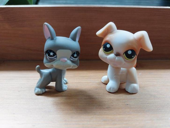2x Littlest pet shop hond, Verzamelen, Poppetjes en Figuurtjes, Ophalen of Verzenden