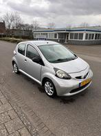 Toyota Aygo 1.0-12V Ambiance 5-deurs " APK tot 17-09-2026 ", Auto's, Toyota, Voorwielaandrijving, Stof, Gebruikt, Zwart