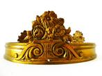 Goudvergulde kroon ornament van een lamp ca. 1870 floraal, Antiek en Kunst, Antiek | Koper en Brons, Ophalen of Verzenden, Brons