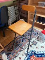 Houten klapstoel met metalen frame, Huis en Inrichting, Stoelen, Gebruikt, Bruin, Ophalen of Verzenden, Eén