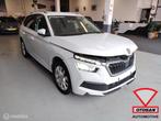 Skoda Kamiq 1.0 TSI Ambition Virtual LED Trekhaak Stoelverwa, Auto diversen, Schadeauto's, Handgeschakeld, SUV of Terreinwagen