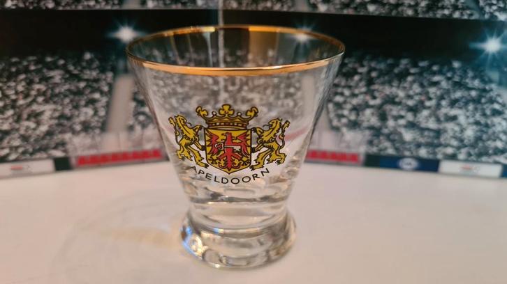 Apeldoorn Glas met Gouden Rand, Huis en Inrichting, Keuken | Servies, Gebruikt, Glas of Glazen, Overige stijlen, Glas, Ophalen