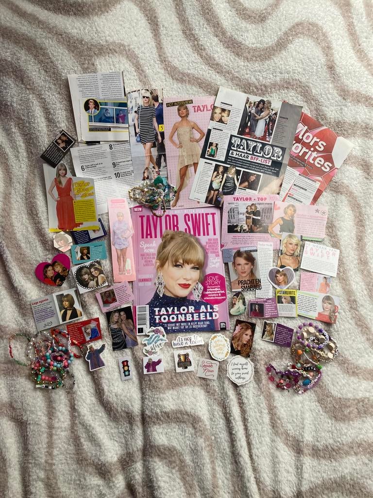 Taylor Swift Fan Pakket, Ophalen of Verzenden, Zo goed als nieuw, Boek, Tijdschrift of Artikel