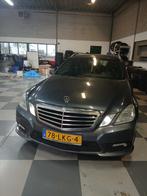 Mercedes-Benz E-Klasse 2.2 CDI E250 Estate AUT 2010 Grijs, Auto's, Automaat, Euro 5, Achterwielaandrijving, 193 €/maand