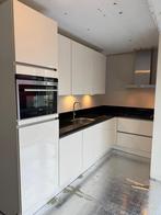Complete Hoogglans Hoekkeuken Greeploos Siemens GEDEMONTEERD
