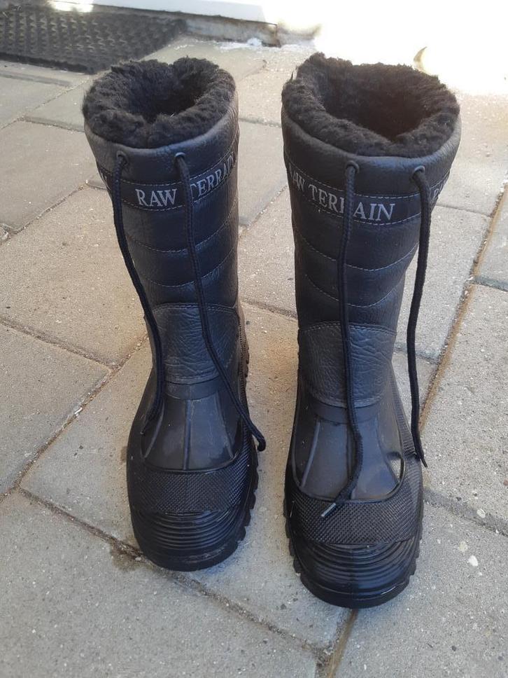 Zwarte Winterlaarzen, Kleding | Dames, Schoenen, Zo goed als nieuw, Hoge laarzen, Zwart, Ophalen of Verzenden