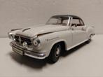 Borgward Isabella coupe offwhite Revell metal 1:18 KRD, Hobby en Vrije tijd, Modelauto's | 1:18, Ophalen of Verzenden, Zo goed als nieuw