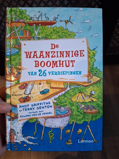 Terry Denton - De waanzinnige boomhut van 26 verdiepingen, Boeken, Kinderboeken | Jeugd | onder 10 jaar, Zo goed als nieuw, Ophalen of Verzenden