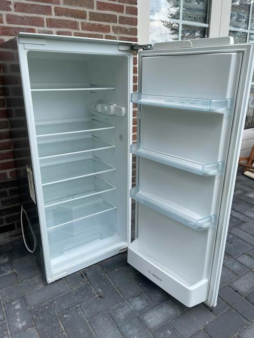 Bosch KIR24V40 inbouwkoelkast 121x54x51cm, in goede staat!, Witgoed en Apparatuur, Koelkasten en IJskasten, Gebruikt, Zonder vriesvak
