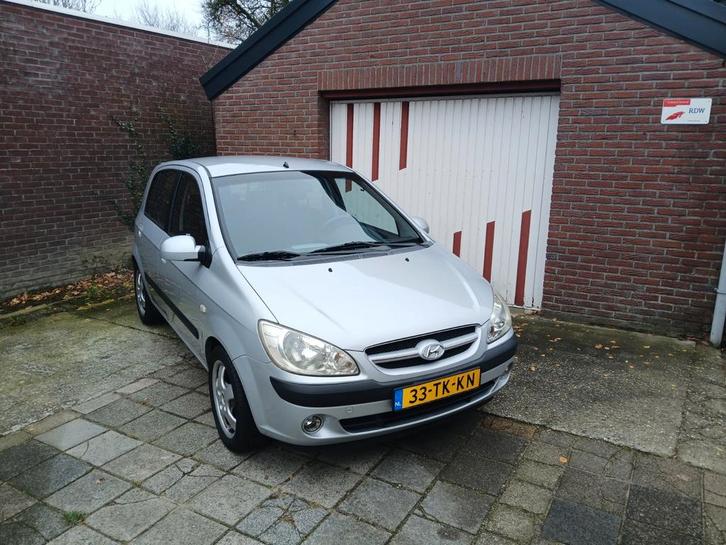 Hyundai Getz 1.4 5DRS 2006 Grijs APK t/m 04-02-2027, Auto's, Hyundai, Bedrijf, Getz, ABS, Airbags, Airconditioning, Centrale vergrendeling