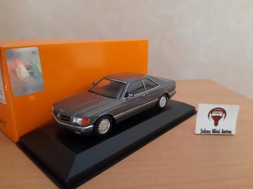 Mercedes-Benz 560 SEC (C126) 1980 Grijs Met  Maxichamps 1:43 beschikbaar voor biedingen