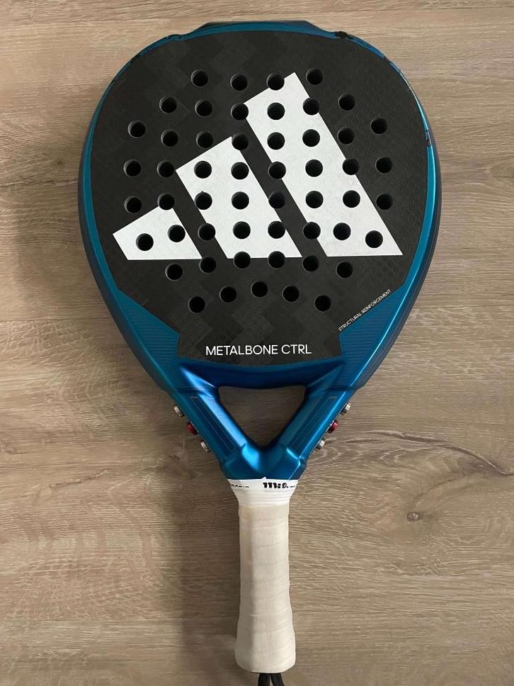 Adidas Metalbone Control, Sport en Fitness, Padel, Gebruikt, Padelracket, Ophalen of Verzenden