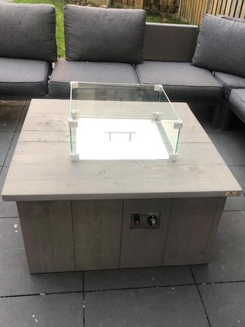 Sydney vuurtafel steigerhout Greywash 90x90x50 beschikbaar voor biedingen