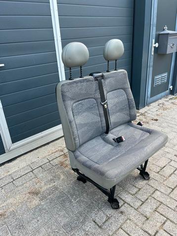 Bankje renault master / opel movano zitbankje beschikbaar voor biedingen