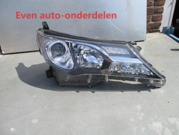 rechter koplamp RAV 4 beschikbaar voor biedingen