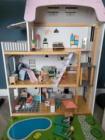 Playtive poppenhuis 3 verdiepingen  beschikbaar voor biedingen