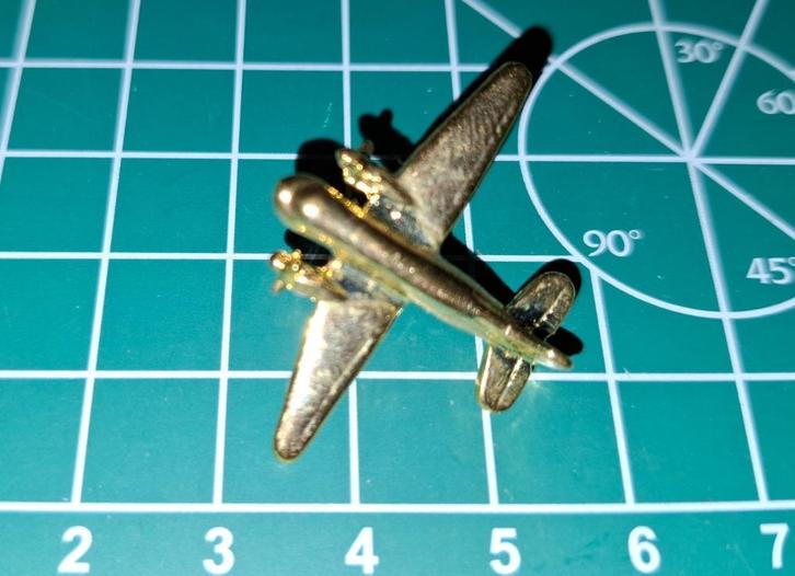 WWII - US - C-47 Dakota Pin verguld, Verzamelen, Militaria | Tweede Wereldoorlog, Luchtmacht, Miniatuur of Beeldje, Amerika, Verzenden