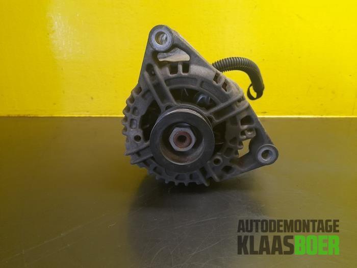 Dynamo van een Opel Corsa, Auto-onderdelen, Motor en Toebehoren, Opel, Gebruikt, 6 maanden garantie, 12 maanden garantie, Ophalen of Verzenden