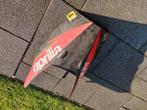 Aprillia sr 50 factory - ap8179839 onderspoiler, Fietsen en Brommers, Ophalen of Verzenden, Zo goed als nieuw