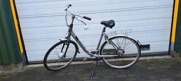 Mooie Gazelle damesfiets.  beschikbaar voor biedingen