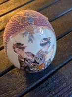Porseleinen Gedecoreerd Chinees Ei, Antiek en Kunst, Ophalen
