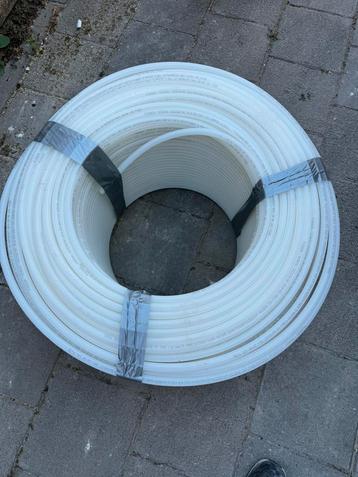 380meter nieuwe  vloerverwarmingsbuis 16mm beschikbaar voor biedingen