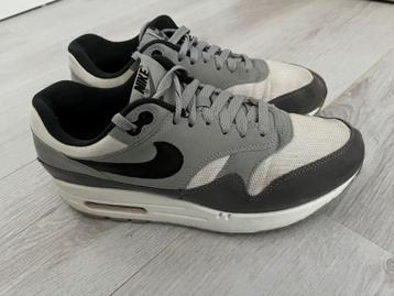 Nike Air Max 1 White Black Wolf Grey