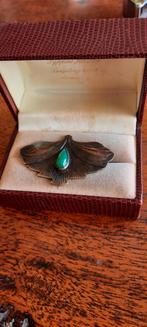 Antieke Amsterdamse School broche met jade., Sieraden, Tassen en Uiterlijk, Antieke sieraden, Ophalen of Verzenden, Overige materialen