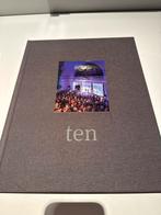 Prix Pictet: Ten - Koffietafelboek teNeues, Ophalen of Verzenden, Zo goed als nieuw, Fotografie algemeen