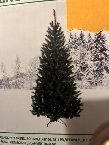 kunst kerstboom beschikbaar voor biedingen