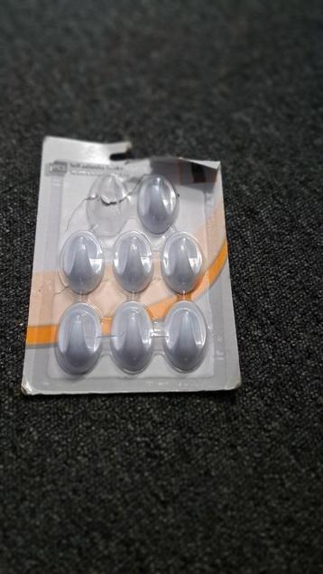  handdoekhaakjes beschikbaar voor biedingen