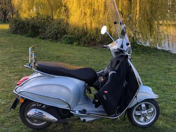 Vespa Primavera Snor 4 takt rijdt +\- 34 km moet zsm weg!! 