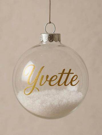 Kerstbal met naam  beschikbaar voor biedingen